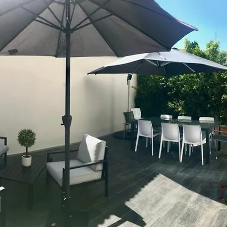 Apartmán Marvellous 5 Bed Centre