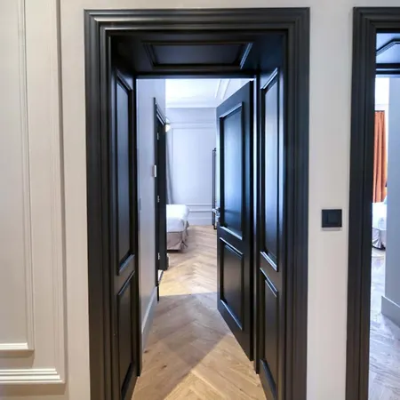 Marvellous 5 Bed Centre *