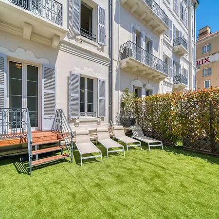 Apartmán Marvellous 5 Bed Centre