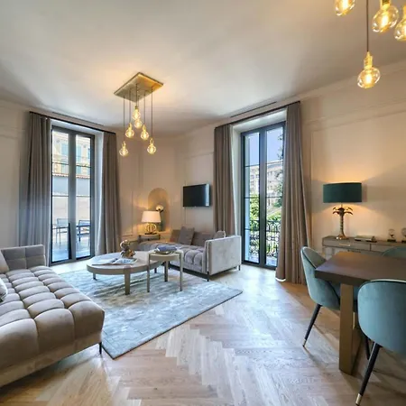 Apartmán Marvellous 5 Bed Centre