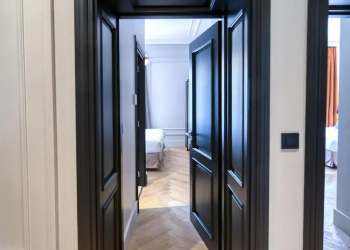 Marvellous 5 Bed Centre *