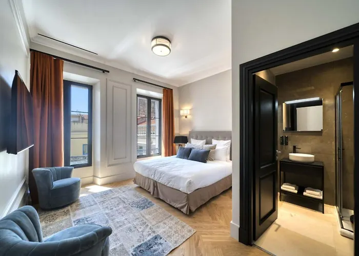 Marvellous 5 Bed Centre * Cannes