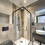 Marvellous 5 Bed Centre Cannes